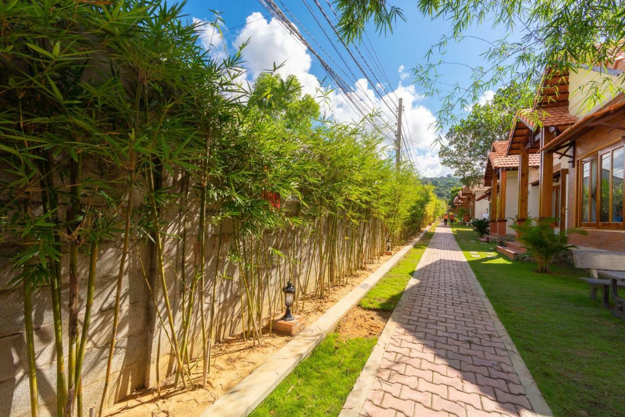 Phu Quoc Bungalow Yen Thanh Esterno foto